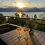公寓 New Cozy With Lakeview