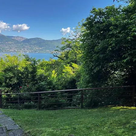 New Cozy With Lakeview 公寓 Cerro (Laveno-Mombello)
