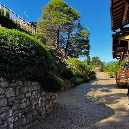 New Cozy With Lakeview דירה Cerro (Laveno-Mombello)